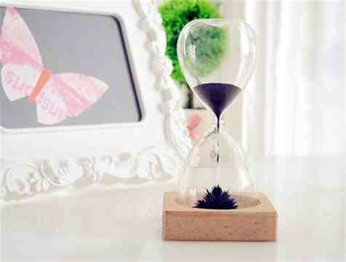 Özel Ahşap Altlıklı Tasarım Manyetik Kum Saati