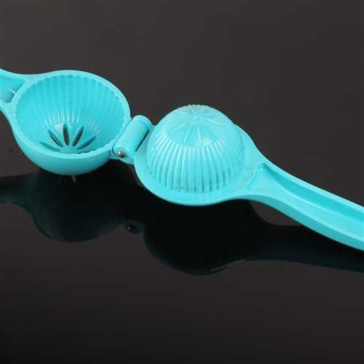 Pratik Limonatör Döküm Limon Sıkacağı Asorti