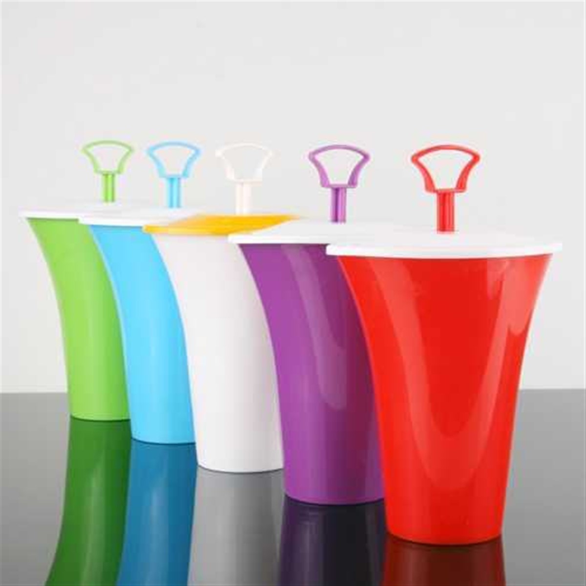 Bardaklı Ayran Karıştırıcı Ayranmatik 500 ML Asorti