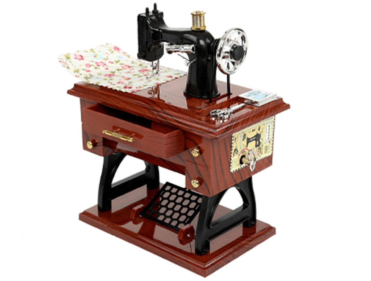 Müzik Kutusu Dikiş Makinası