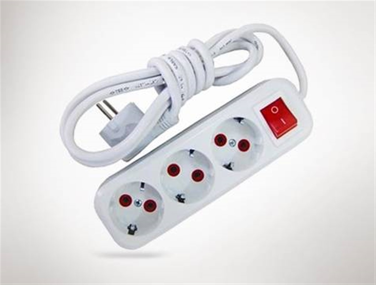 5 Metre Kablolu Anahtarlı 3 lü Topraklı Grup Priz