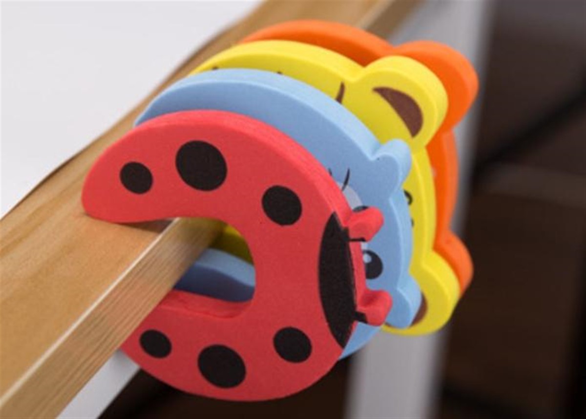 Çocuk Güvenlik Kapı Arası Parmak Koruyucu Kapı Stoperi 4 Adet